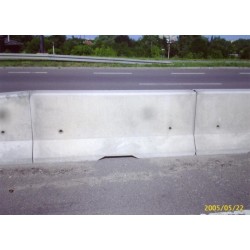 Betonová svodidla, bariéra U 14 b BPPS-1 oboustranná