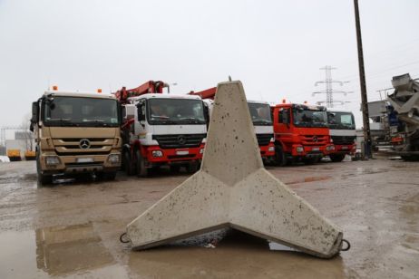 Betonová Závora "Starblok" 134 cm