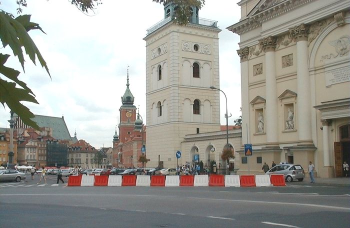 Silniční mobilní bariéra U-14 / U-25 výška 50 cm, červená