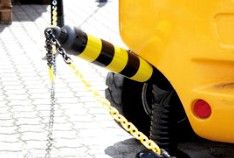 Flexibilný výstražný zahradzovací stĺpik - červená páska